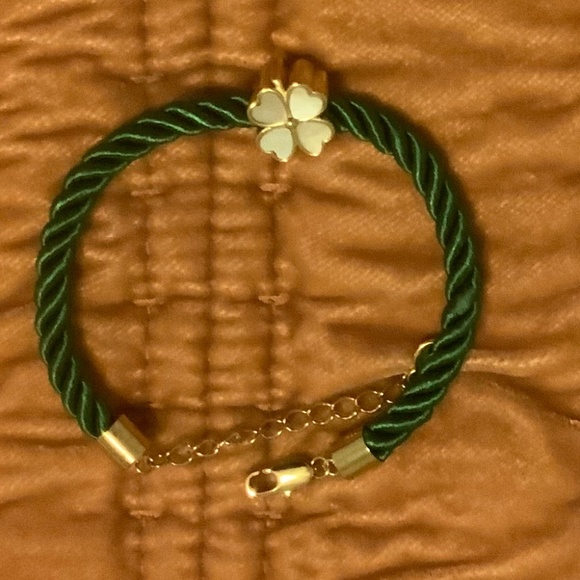 Alex and Ani Four Leaf Clover Bracelet - Picture 1 of 3